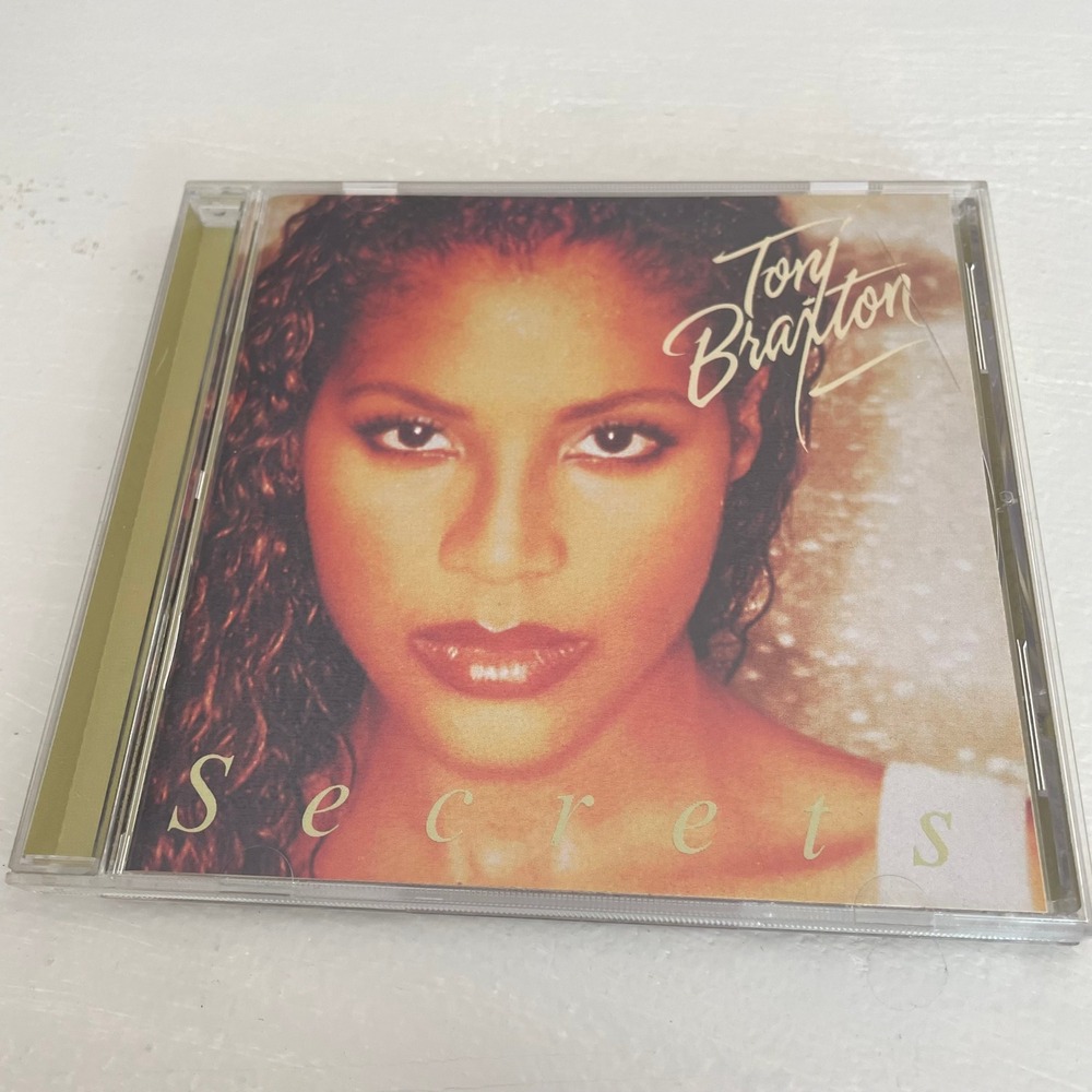 Toni Braxton Secrets CD 1996 LaFace Records R&B Soul Un-Break My Heart‎ D115718